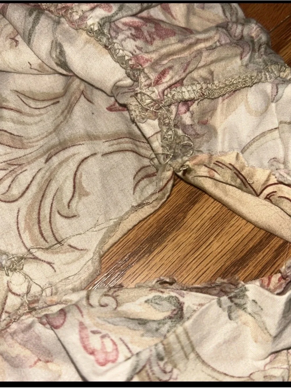 LOT of 2 Ralph Lauren Guinevere Medieval Ruffled King Pillowcases & 1 STANDARD